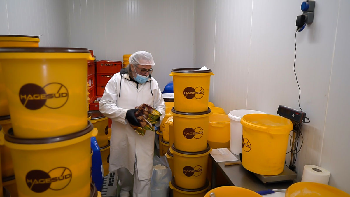 C0017.MP4_snapshot_00.07